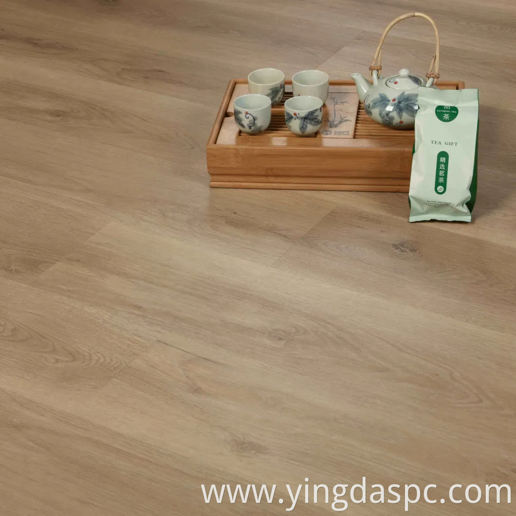 Waterproof Vinyl Floor with Rigid Virgin Core